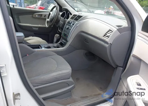 2010 Chevrolet Traverse Lt z USA, uszkodzony, nr VIN 1GNLVGED8AS144959